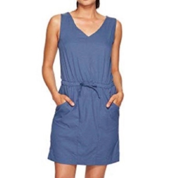 BNWOT The North Face Aphrodite Dress size M - Picture 1 of 3